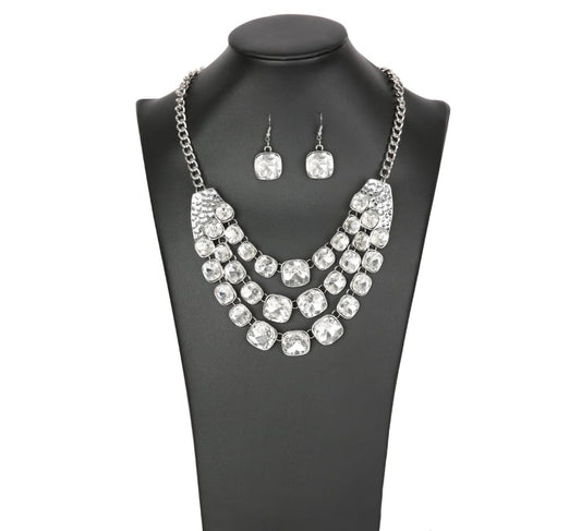 Paparazzi Unstoppable 2018 Zi Collection White Necklace - A Finishing Touch